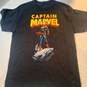Captain‎ Marvel Black T-Shirt